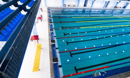 La différence entre une piscine de 25m ou 50m