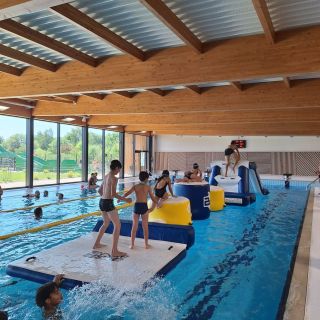 structure gonflable centre aquatique L'Eau Vive Tournan-en-Brie