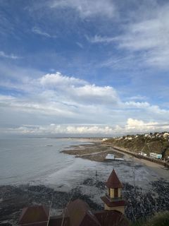 Vu hauteur piscine eau de mer et casino