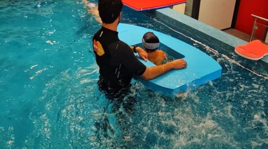 Swim Stars - Les Mûriers