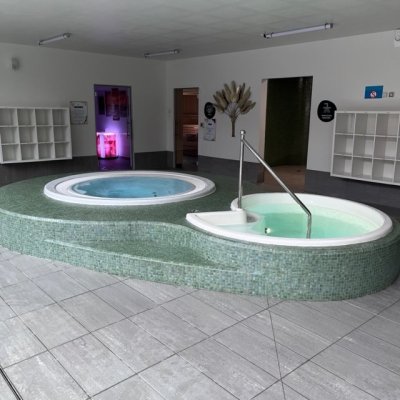 Bain froid & bain à remous